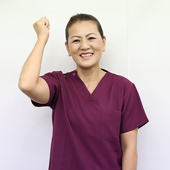 スタッフの顔写真